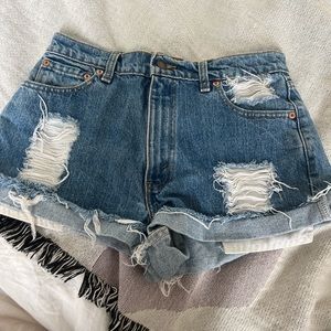 Levi’s denim shorts